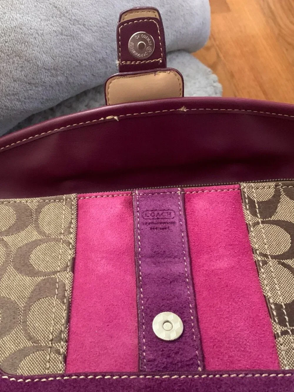Plum and Pink Coach Wristlet - Picture 3 of 4